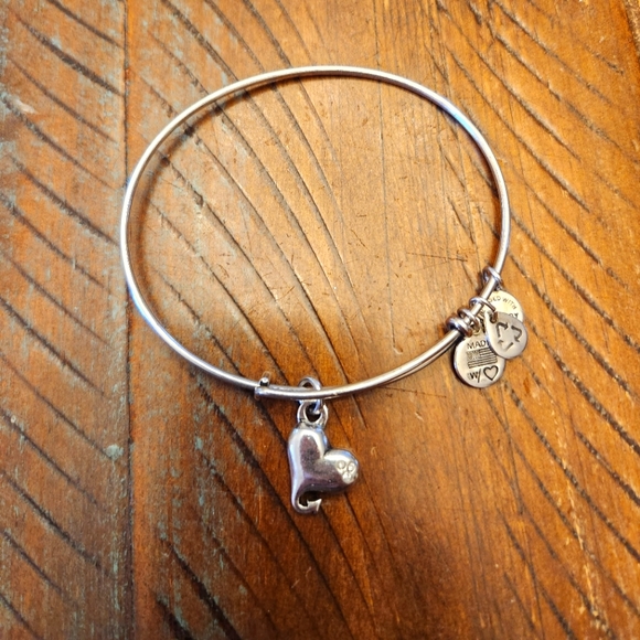 Alex and Ani Jewelry - 🎈2/$15 Alex and Ani bracelet- Heart